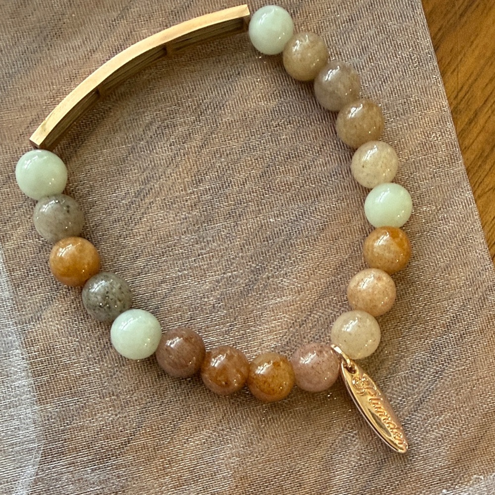 Plunder Brown and Cream Stone Beaded Bracelet NWOT - Picture 4 of 4
